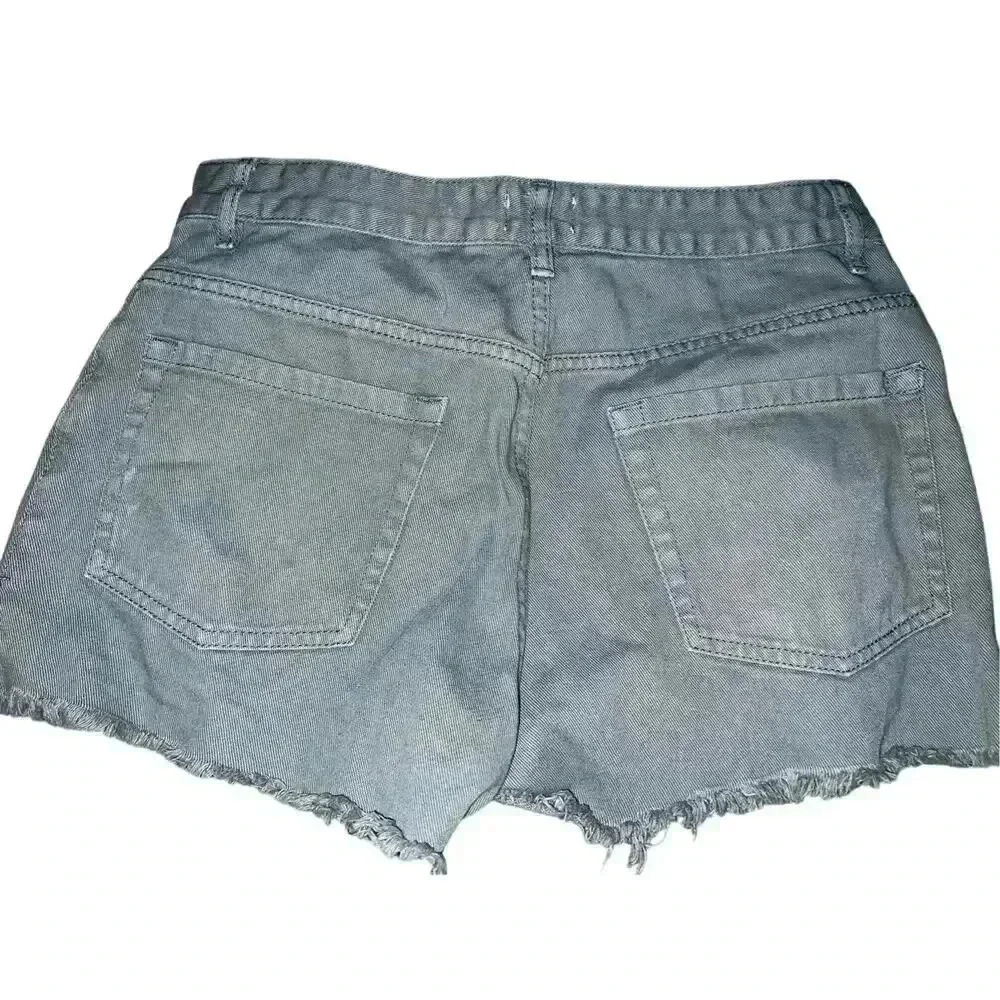 Amuse society Jean short green size 29 - Picture 2 of 5